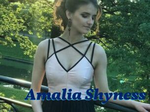 Amalia_Shyness