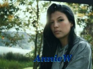 AnnieW