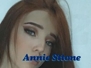 Annie_Sttone