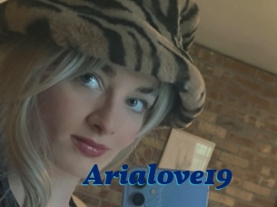 Arialove19