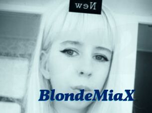 BlondeMiaX