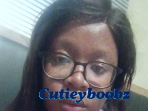 Cutieyboobz
