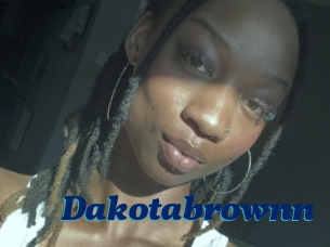 Dakotabrownn