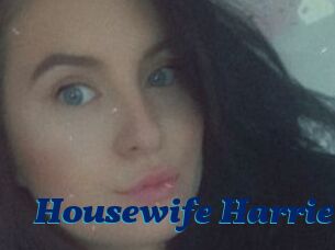 Housewife_Harriet