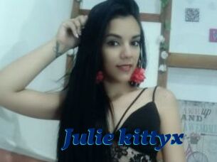 Julie_kittyx