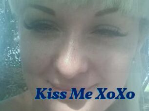 Kiss_Me_XoXo