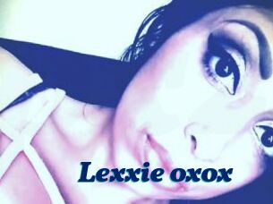 Lexxie_oxox