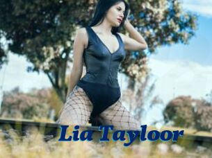 Lia_Tayloor