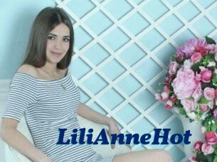 LiliAnneHot