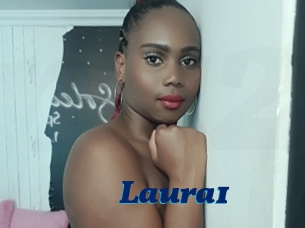 Laura1