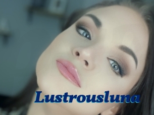 Lustrousluna