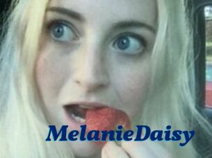 Melanie_Daisy