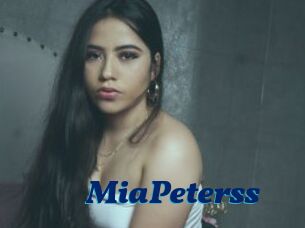 MiaPeterss