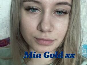 Mia_Gold_xx