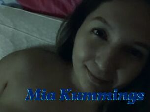 Mia_Kummings