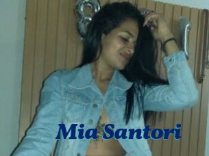 Mia_Santori