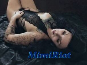 Mimi_Riot