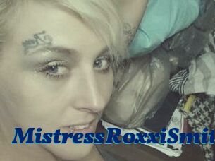 MistressRoxxiSmith