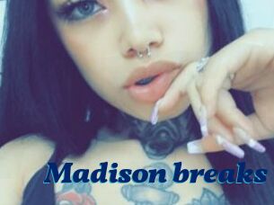 Madison_breaks