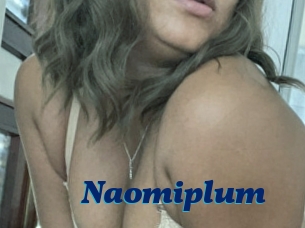 Naomiplum