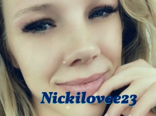 Nickilovee23