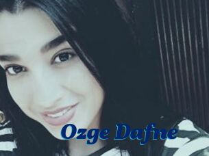 Ozge_Dafne