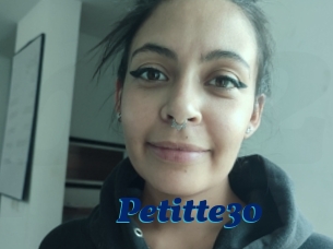 Petitte30