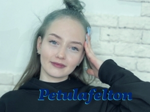 Petulafelton