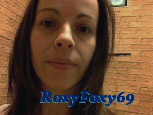 RoxyFoxy_69