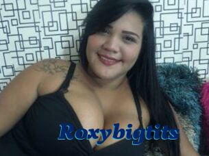 Roxybigtits