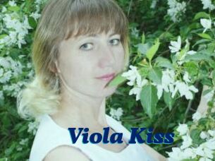 Viola_Kiss_