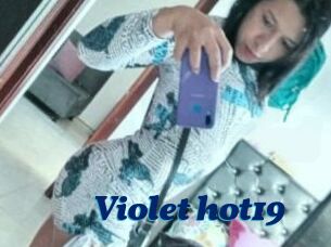 Violet_hot19