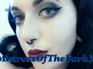 XMistressOfTheDarkX